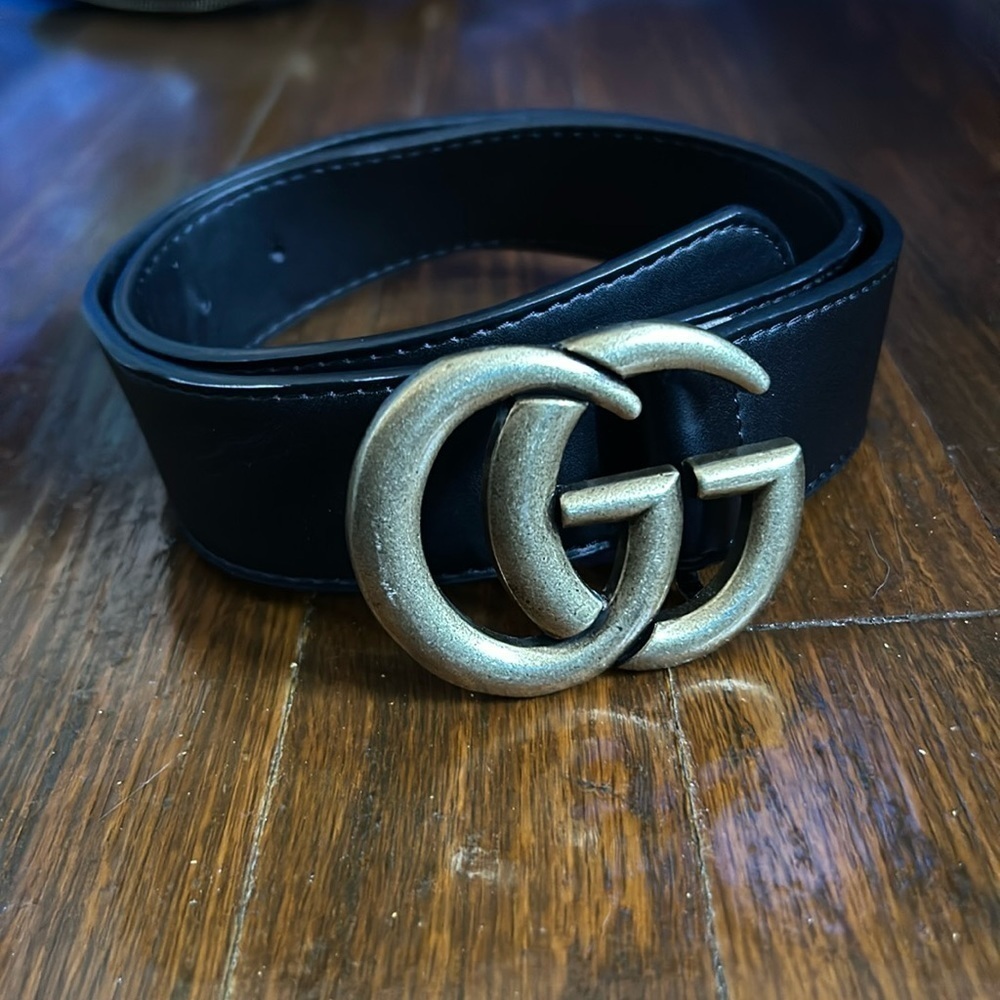 Gucci belt